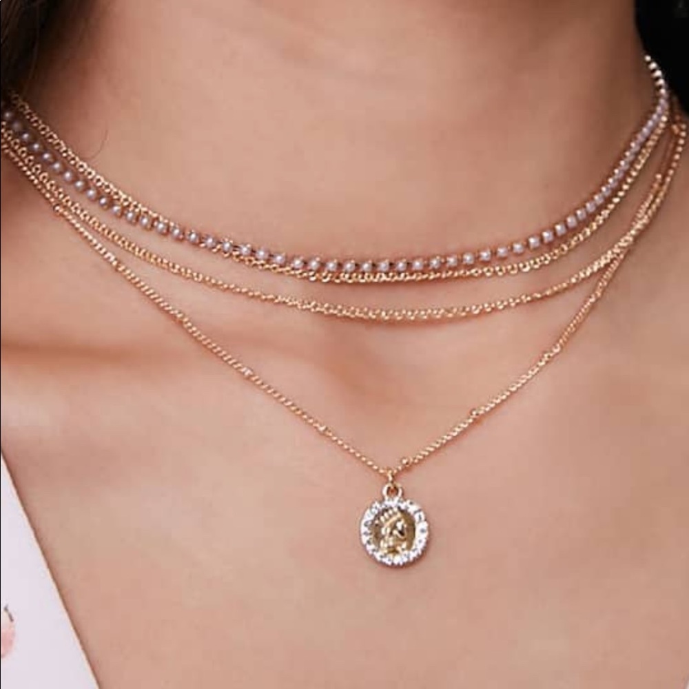 Delicate layer coin necklace